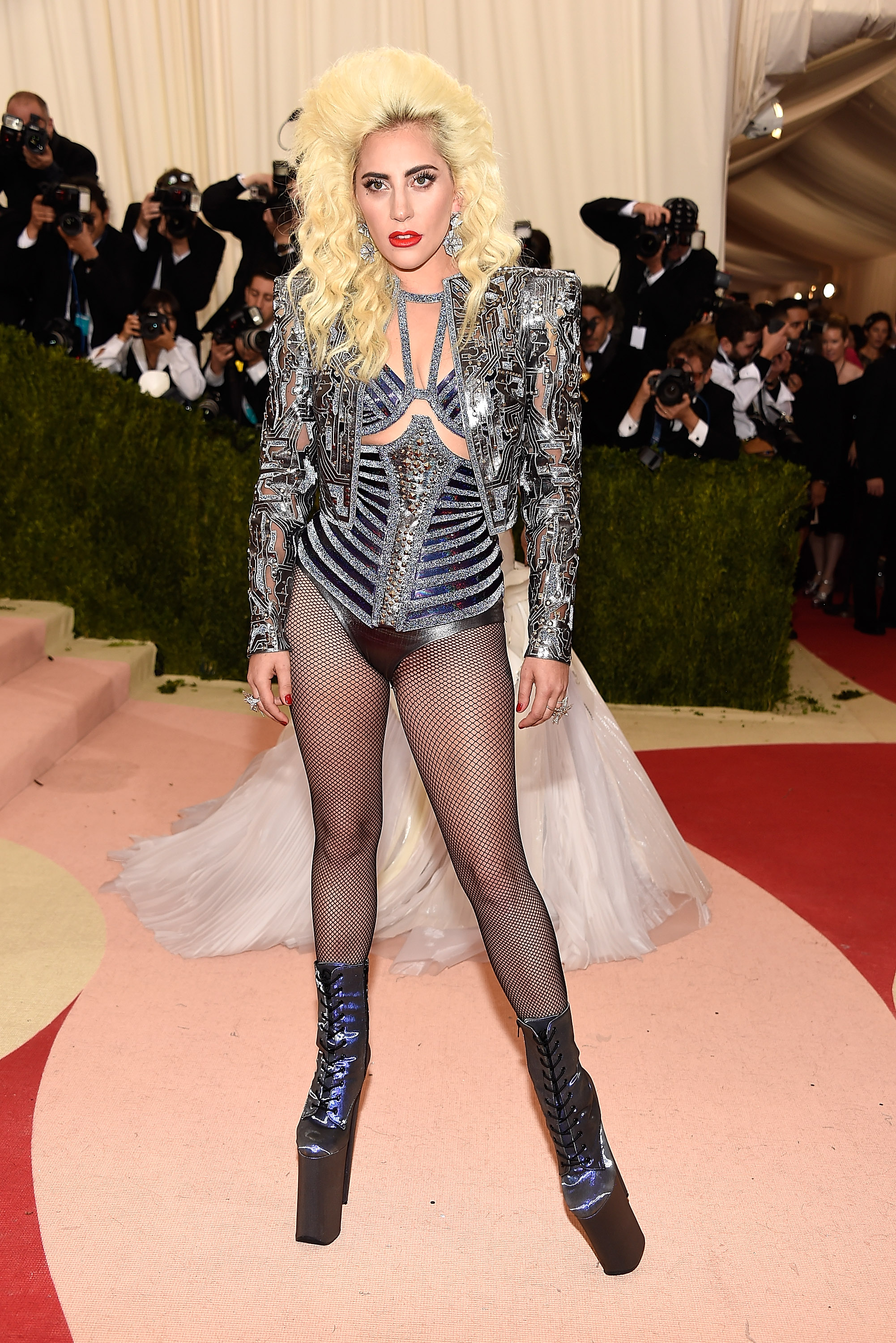 Lady Gaga in the Metgala